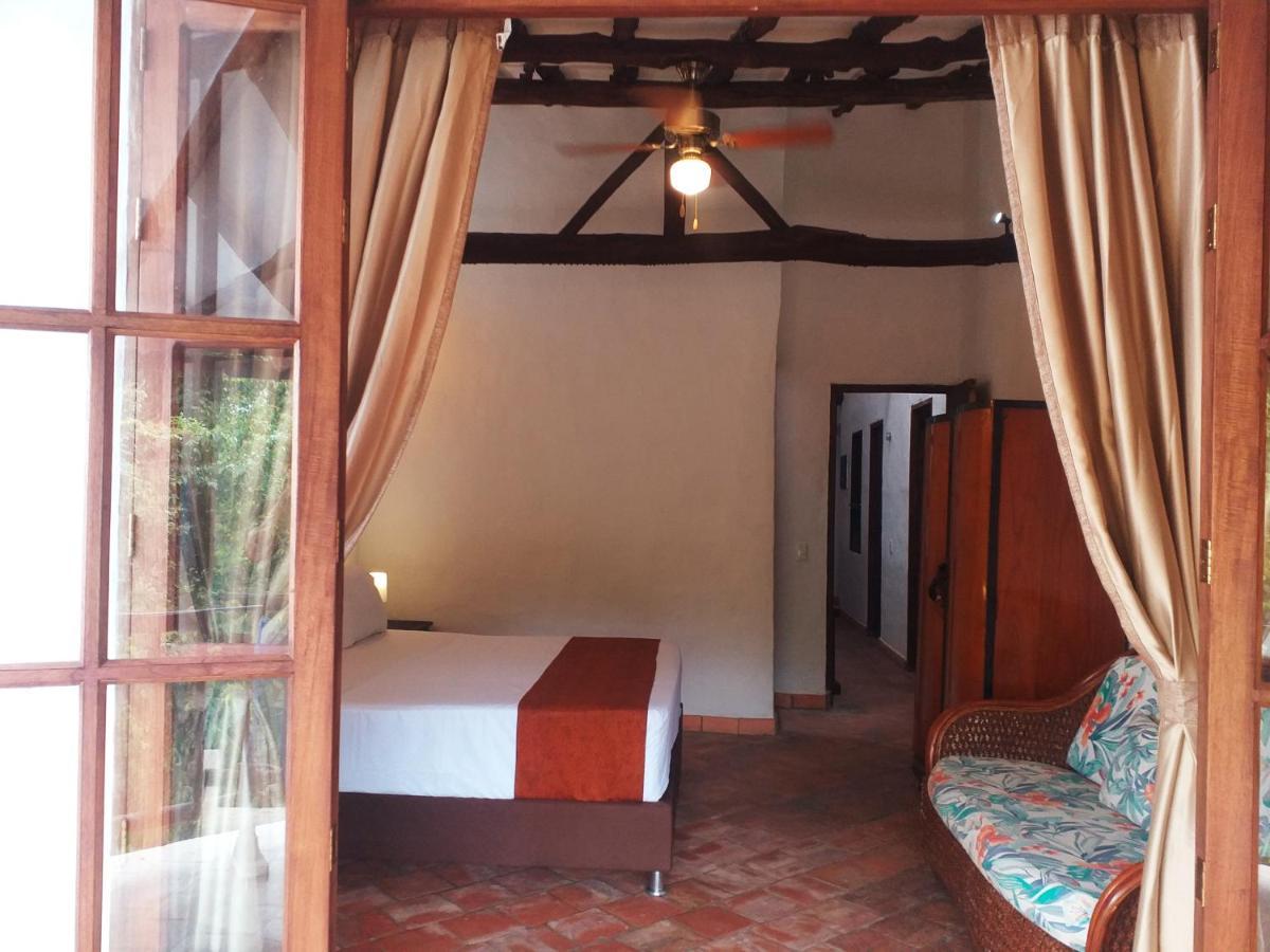 Casona Chara Hotel Barichara Exterior photo
