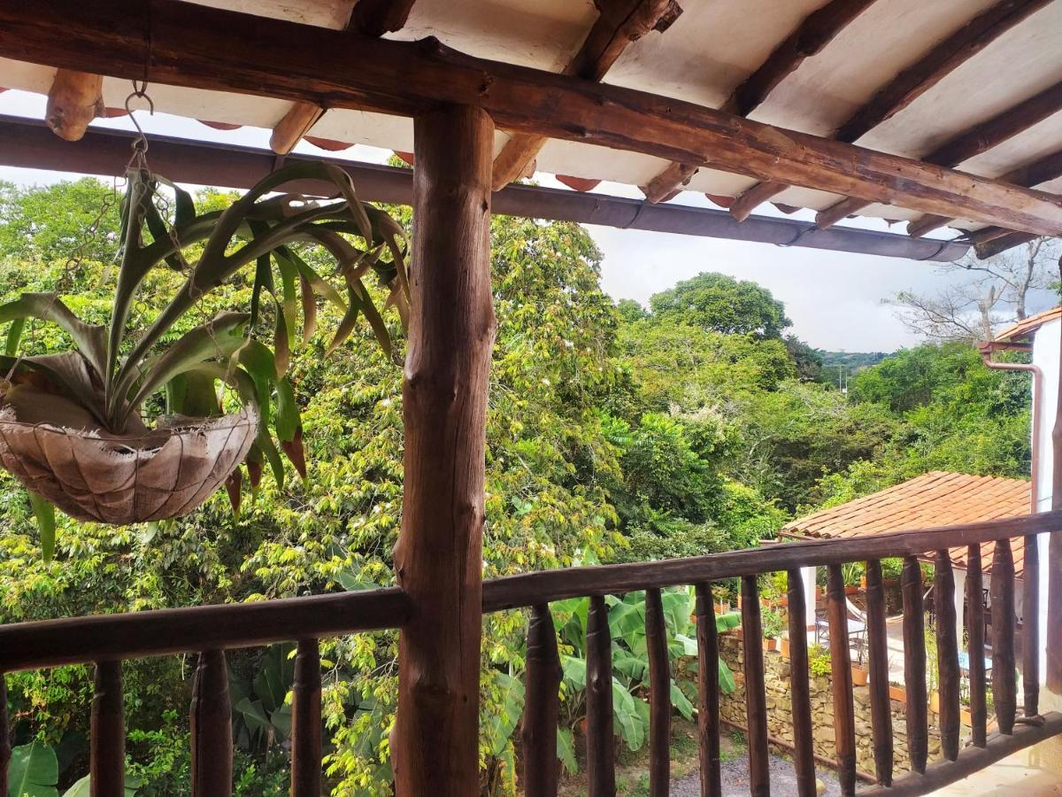 Casona Chara Hotel Barichara Exterior photo