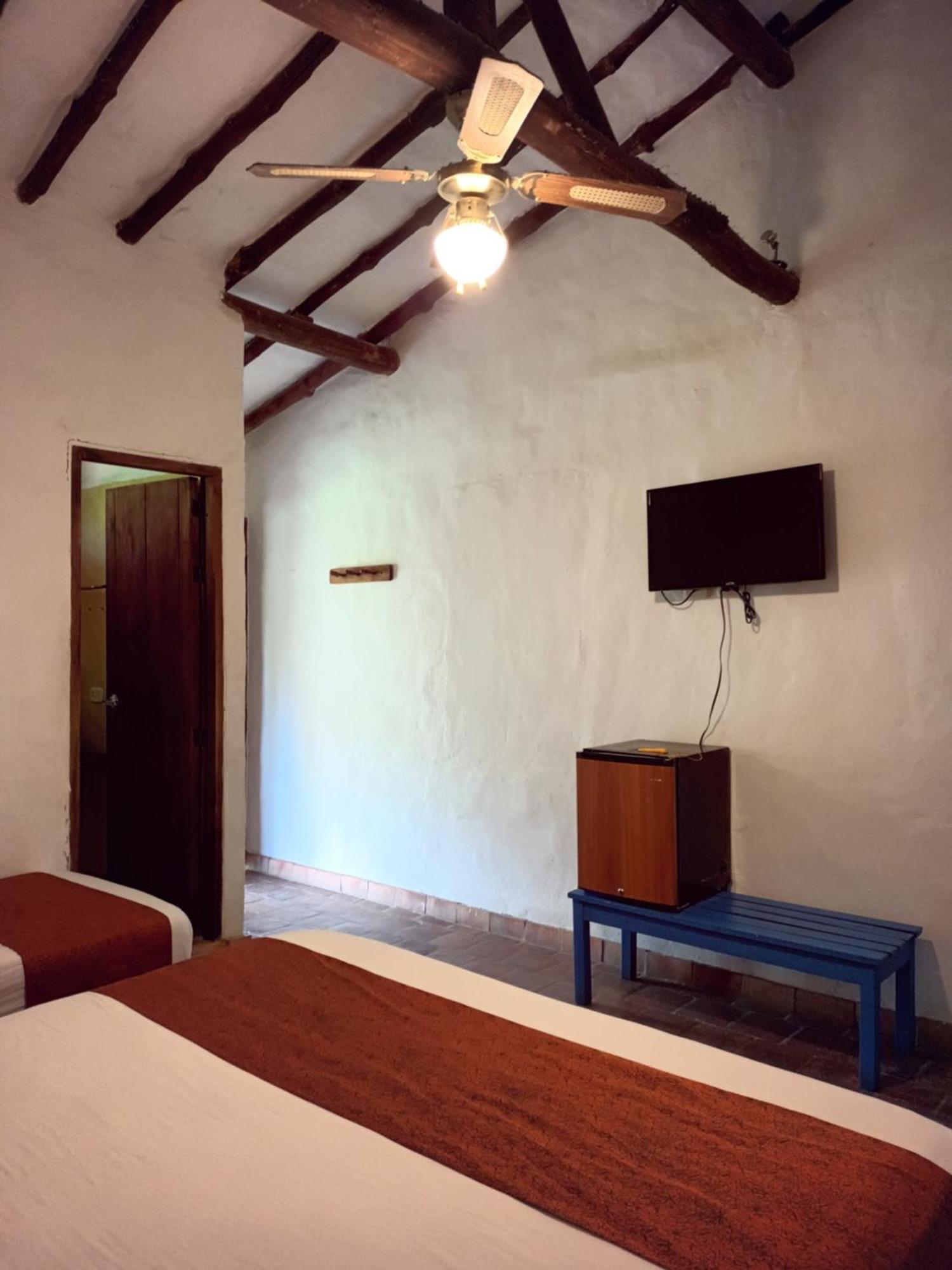Casona Chara Hotel Barichara Exterior photo